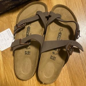 NWT Birkenstock Mayari - size 37 - Mocha